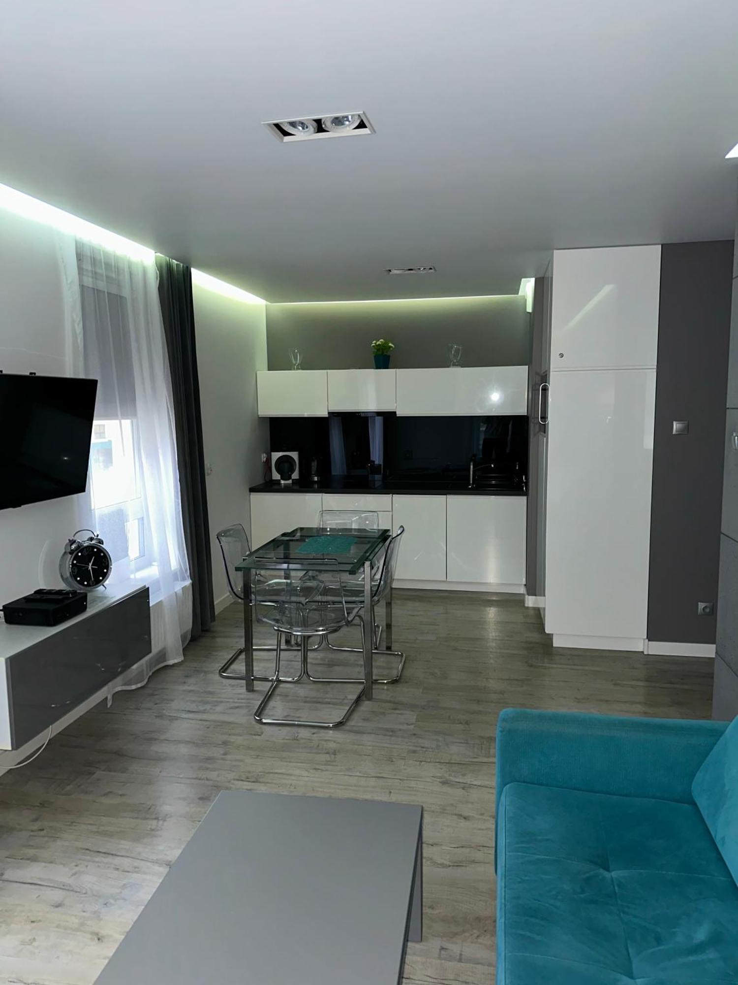 Apartament Shadow Grey Kolobrzeg Exterior photo